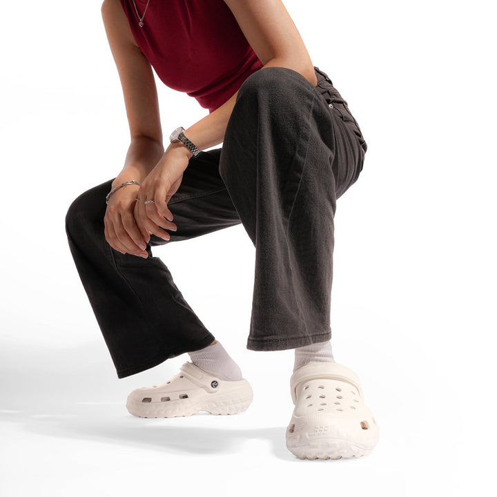 White Chunky Clogs - Indifeet
