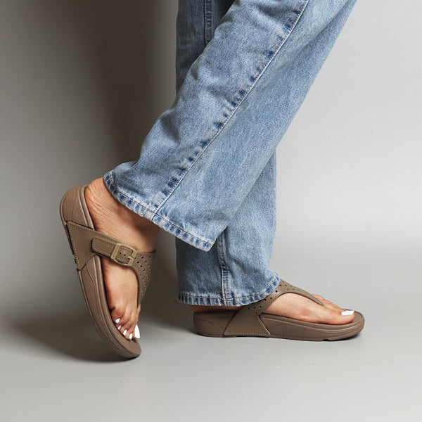 Brown Thong Platform Flip-Flops - Indifeet