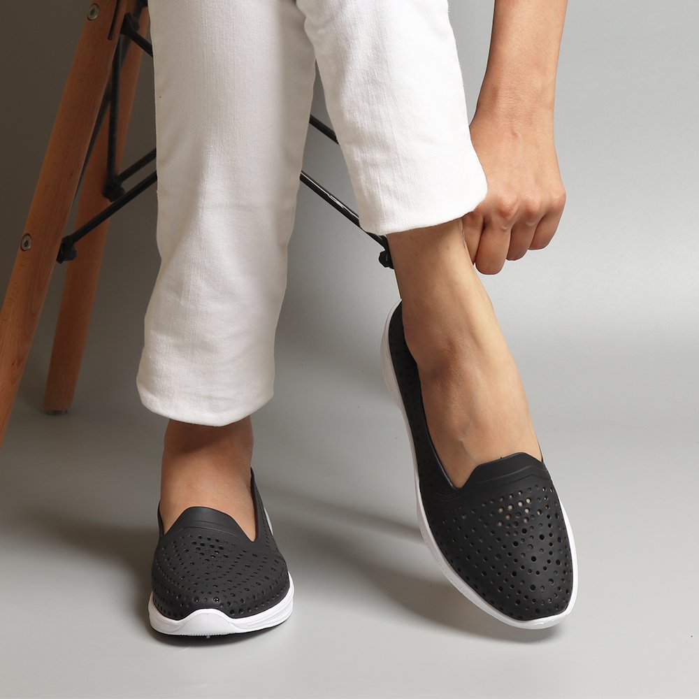 Rubber Black Ballerina Shoe