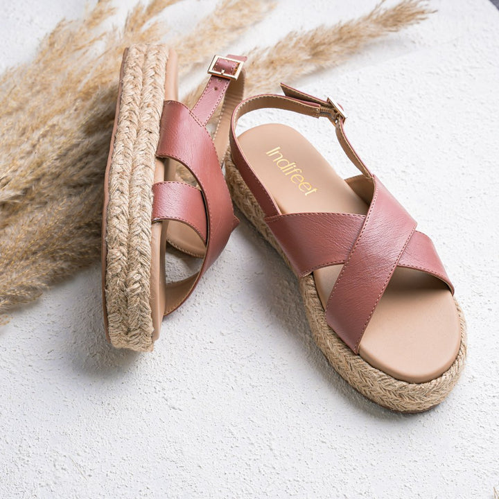 Espadrille Wedges in Peach