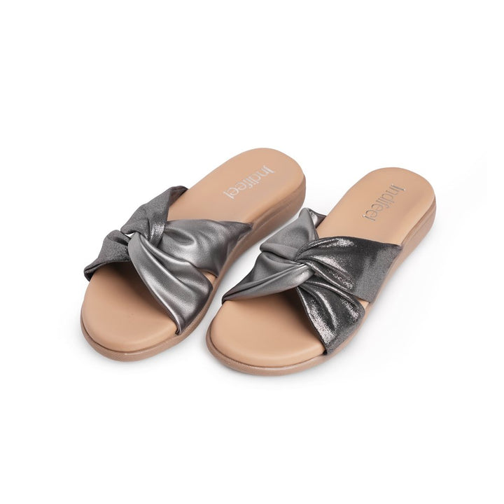 Metallic Silver Party Flats