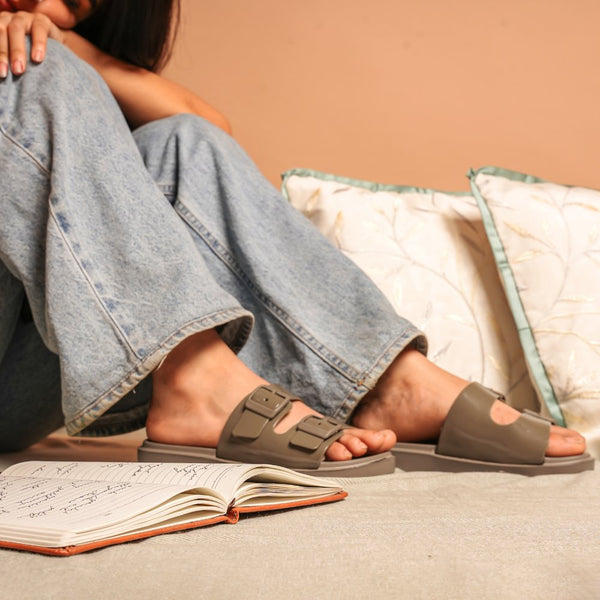 Brown Double Strap Sliders - Indifeet