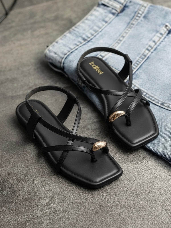 Black Toe Ring Flat Sandals
