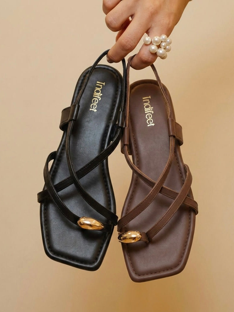 Black Toe Ring Flat Sandals