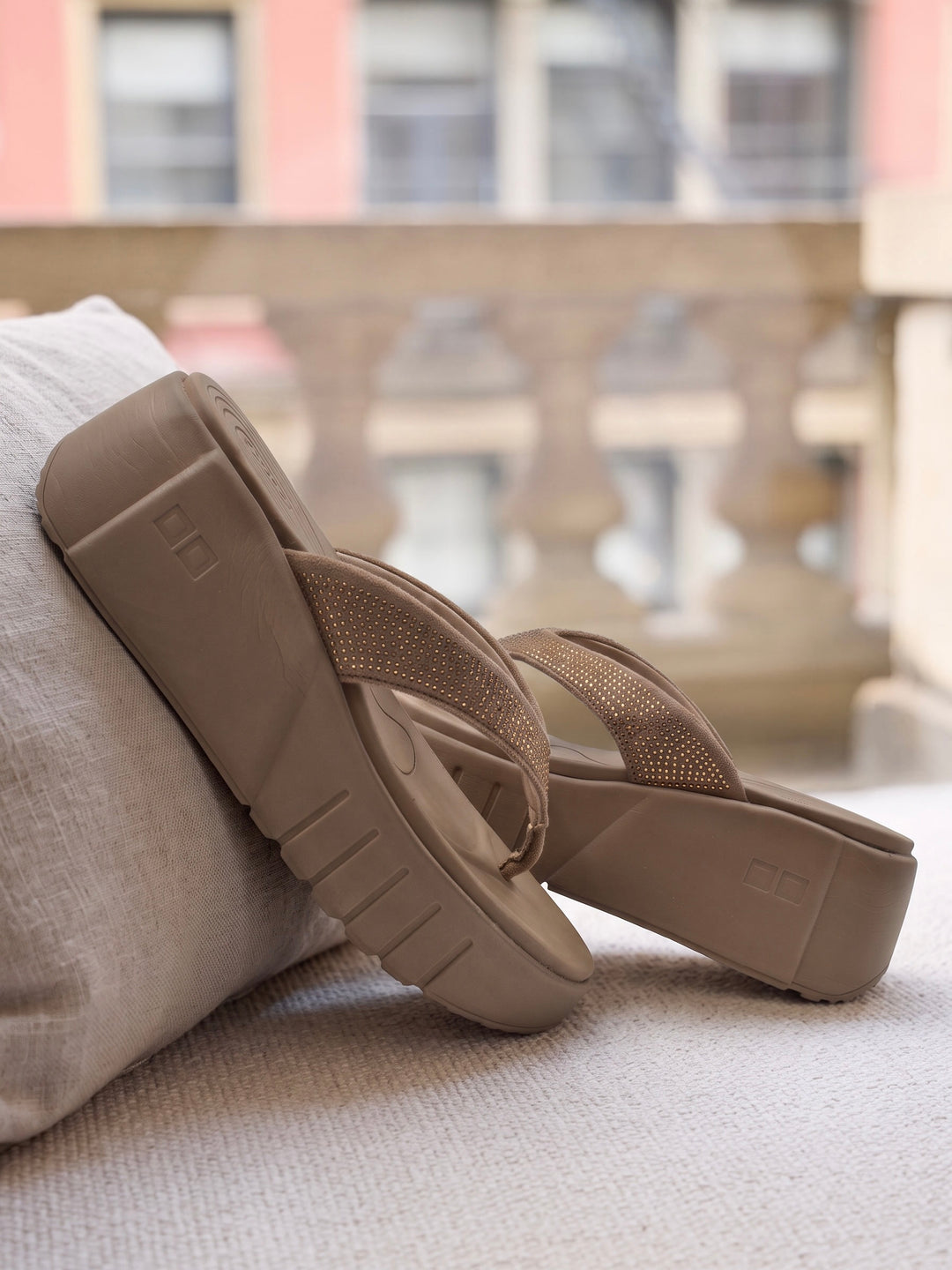Brown Platform Wedge Flip Flop Sandals Indifeet x Groway